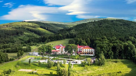 Property building, Spring, Day, Natural landscape, Bird's eye view, Mountain view