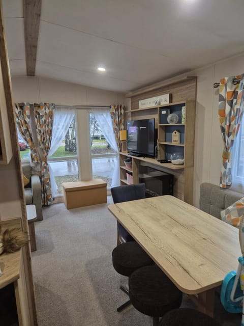 J S RETREATS @ TATTERSHALL LAKES House in Tattershall