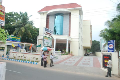 Property building, Facade/entrance
