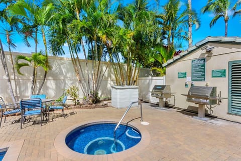 BBQ facilities, Hot Tub, Internal: Not applicable to any particular room