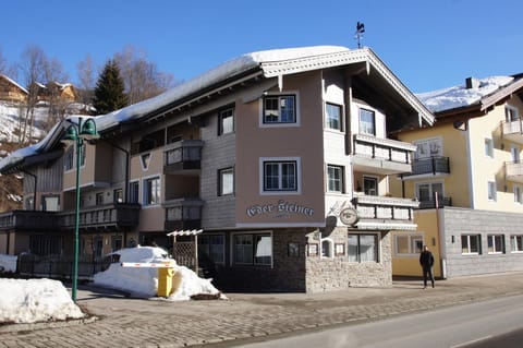 Property building, Street view