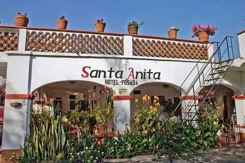 Property building, Facade/entrance, Day, Property logo or sign, Logo/Certificate/Sign