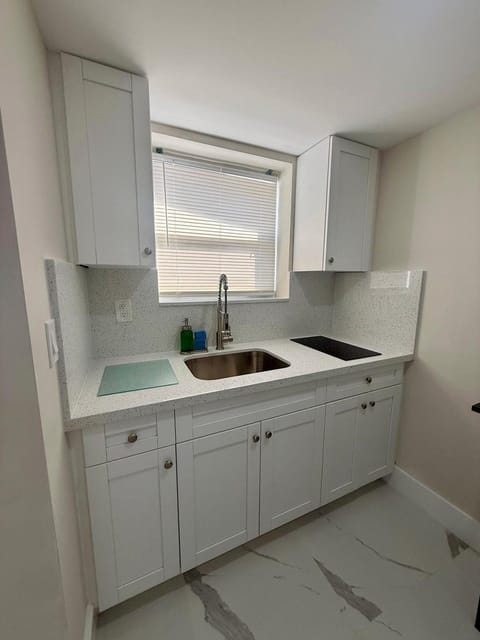 Guayabita's House Apartment in Coral Gables