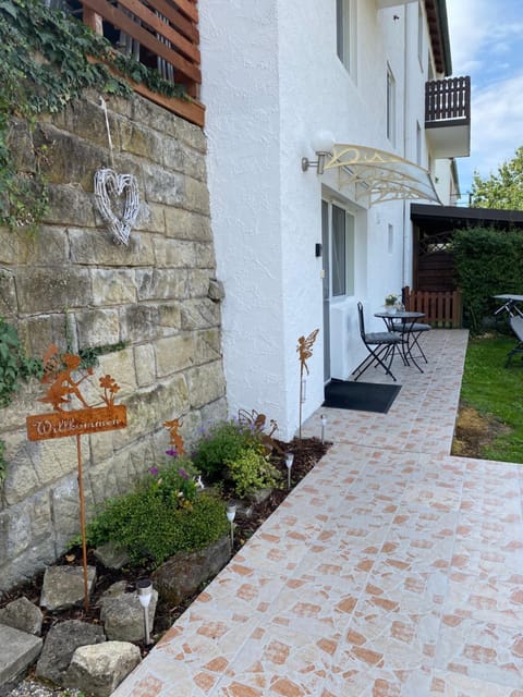 Property building, Balcony/Terrace