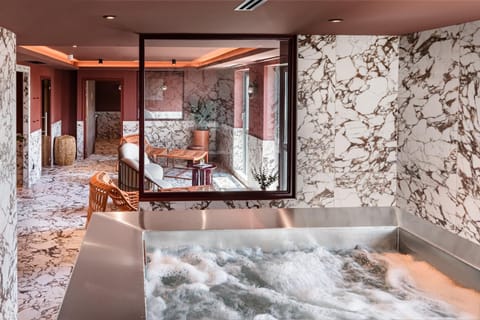 Spa and wellness centre/facilities