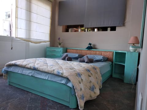 Bedroom, Garden view, Mountain view, Quiet street view