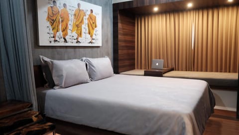 Bed, Photo of the whole room, Bedroom
