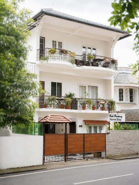 Patio, Day, View (from property/room), Balcony/Terrace