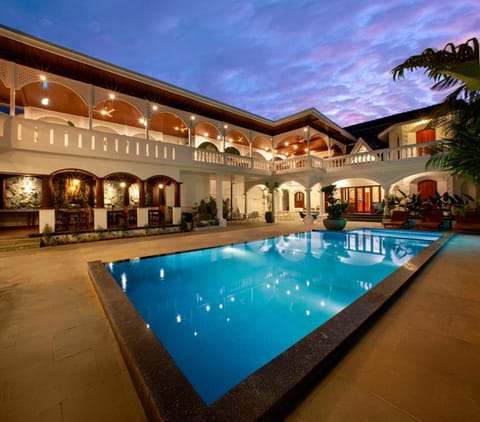 Property building, Swimming pool