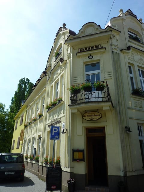 Facade/entrance, Day