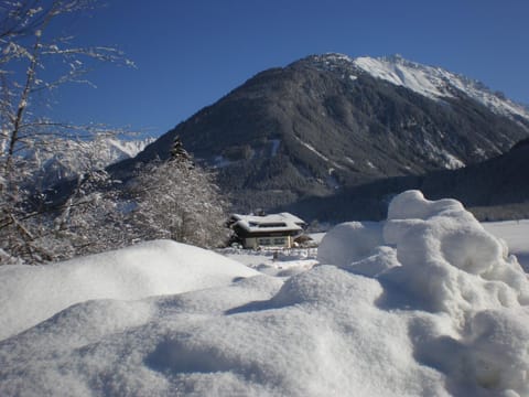 Property building, Winter
