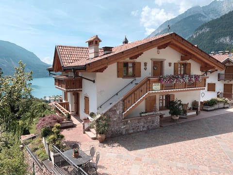 Villa la Dama del Lago Apartment in Molveno