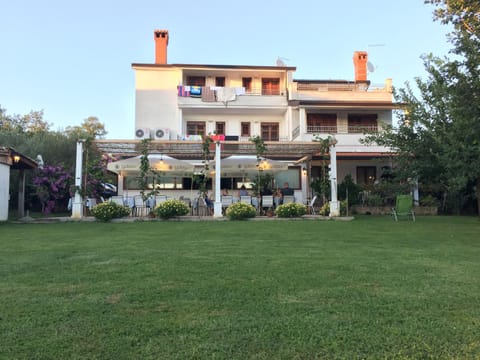 Facade/entrance, Summer, On site