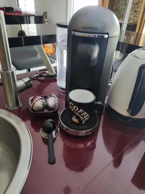 Coffee/tea facilities