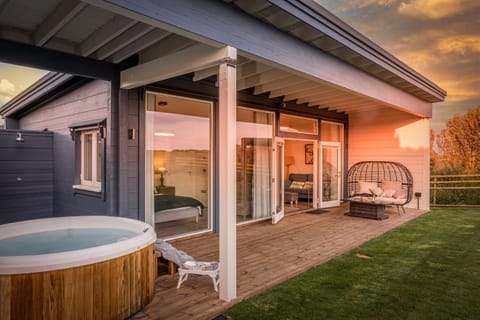 Natural landscape, Hot Tub