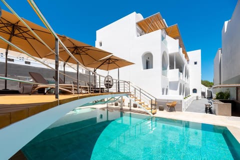 Pool view, Swimming pool, Swimming pool
