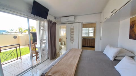 Come Home in Oudtshoorn Self-Catering Units Bed and Breakfast in Western Cape