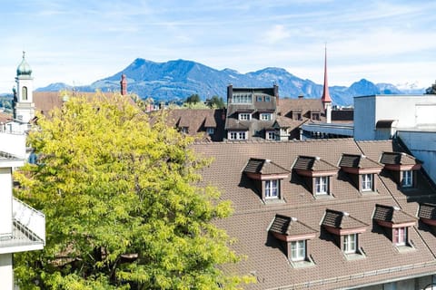 City view, Mountain view