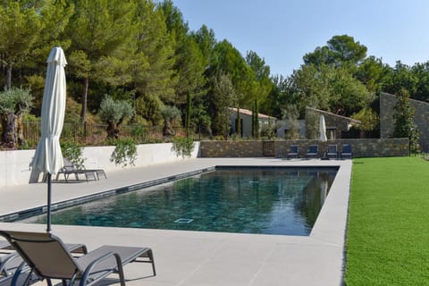 Garden, Swimming pool