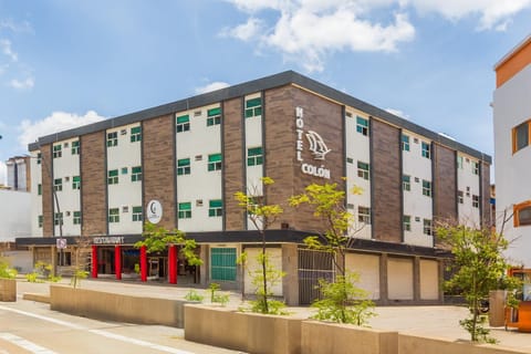 Property building, Facade/entrance