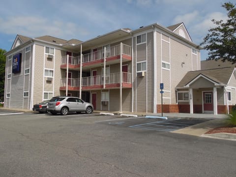 Property building, Location, Parking