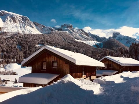 Property building, Winter, Mountain view, Location