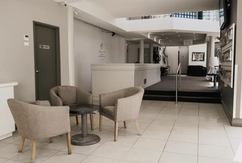 Lobby or reception, Seating area