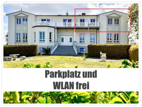 Property building, Day, Text overlay, Street view