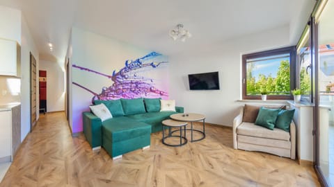 TV and multimedia, Living room