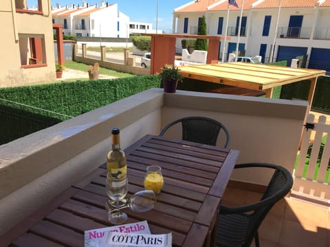 View (from property/room), Balcony/Terrace