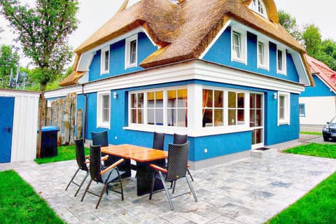 Haus Seegurke House in Zingst