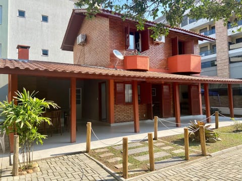 Off site, Balcony/Terrace