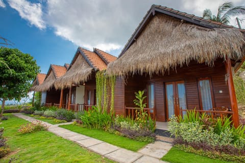 Patio, Garden, Balcony/Terrace, Seating area, Bedroom, Garden view