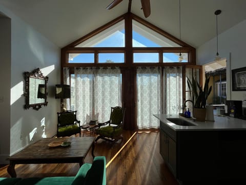 Auld Sweet Olive Bed and Breakfast Bed and Breakfast in Faubourg Marigny