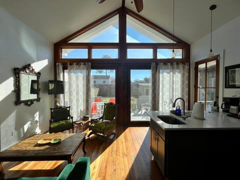 Auld Sweet Olive Bed and Breakfast Bed and Breakfast in Faubourg Marigny