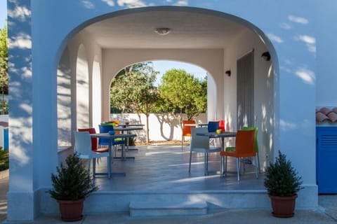 Day, Lounge or bar