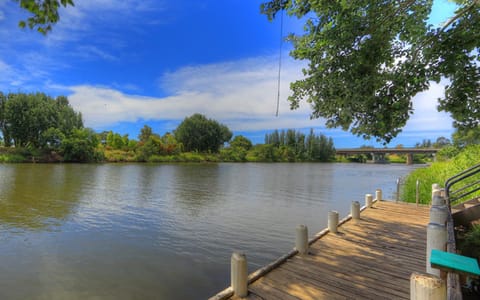 Fishing, On site