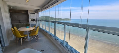 Natural landscape, View (from property/room), Balcony/Terrace, Beach, Sea view