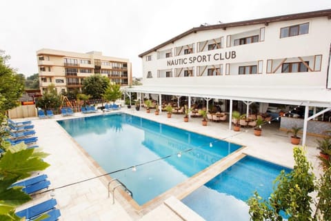 Property building, Restaurant/places to eat, Swimming pool
