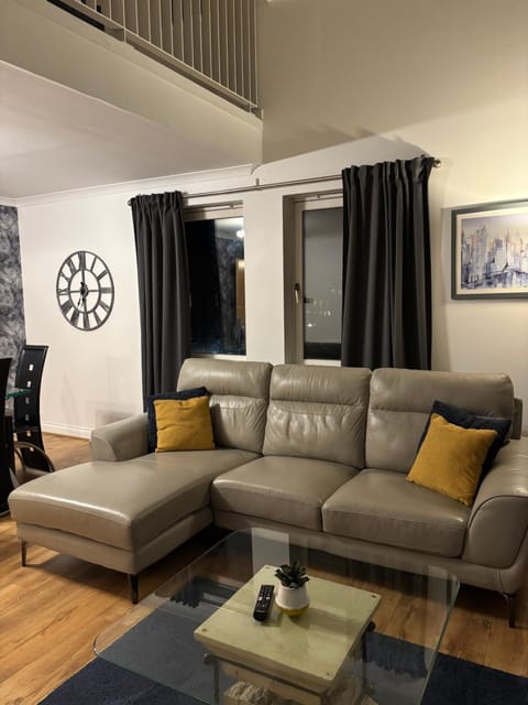 The OVO Hydro Penthouse With Free Parking Apartment in Glasgow