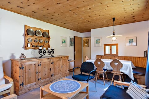 Chesa Allegria - Sils Maria Apartment in Samedan