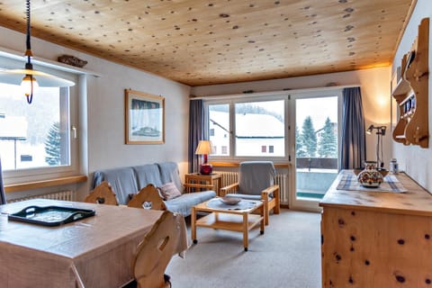 Chesa Allegria - Sils Maria Apartment in Samedan