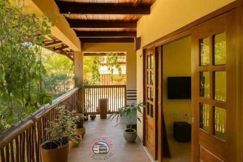 Patio, Garden view