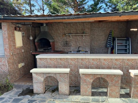 Shower, Toilet, Billiard