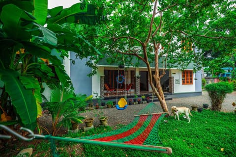 Property building, Garden