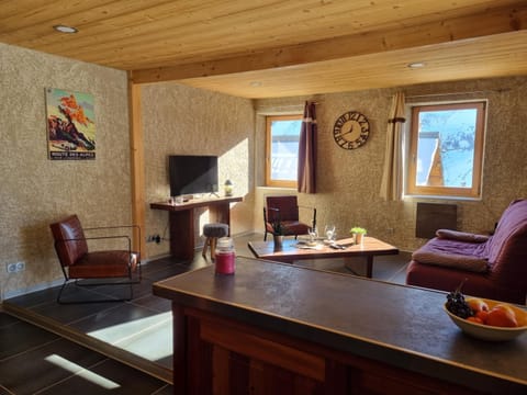 Chez Papy - Grand Appart Entirely renovated Ventelon La Grave La Meije House in La Grave