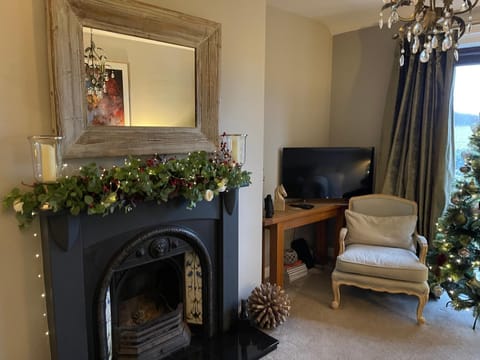 Woodend Cottage House in Dumfries