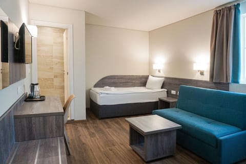 Bed, Photo of the whole room