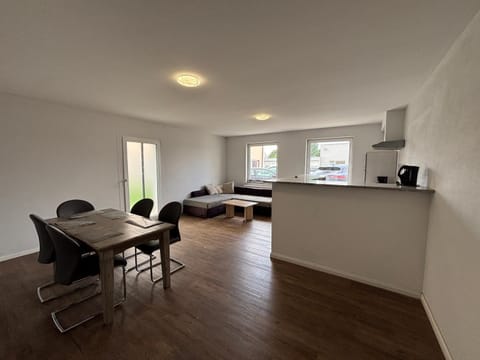 Communal lounge/ TV room, Living room, Dining area, Communal kitchen