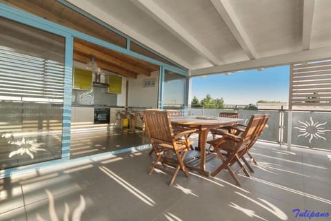 Patio, Balcony/Terrace, Dining area